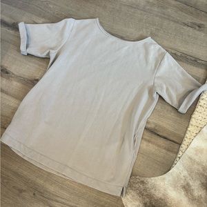 Oversized urban outfitters t shirt sweatshirt with pockets